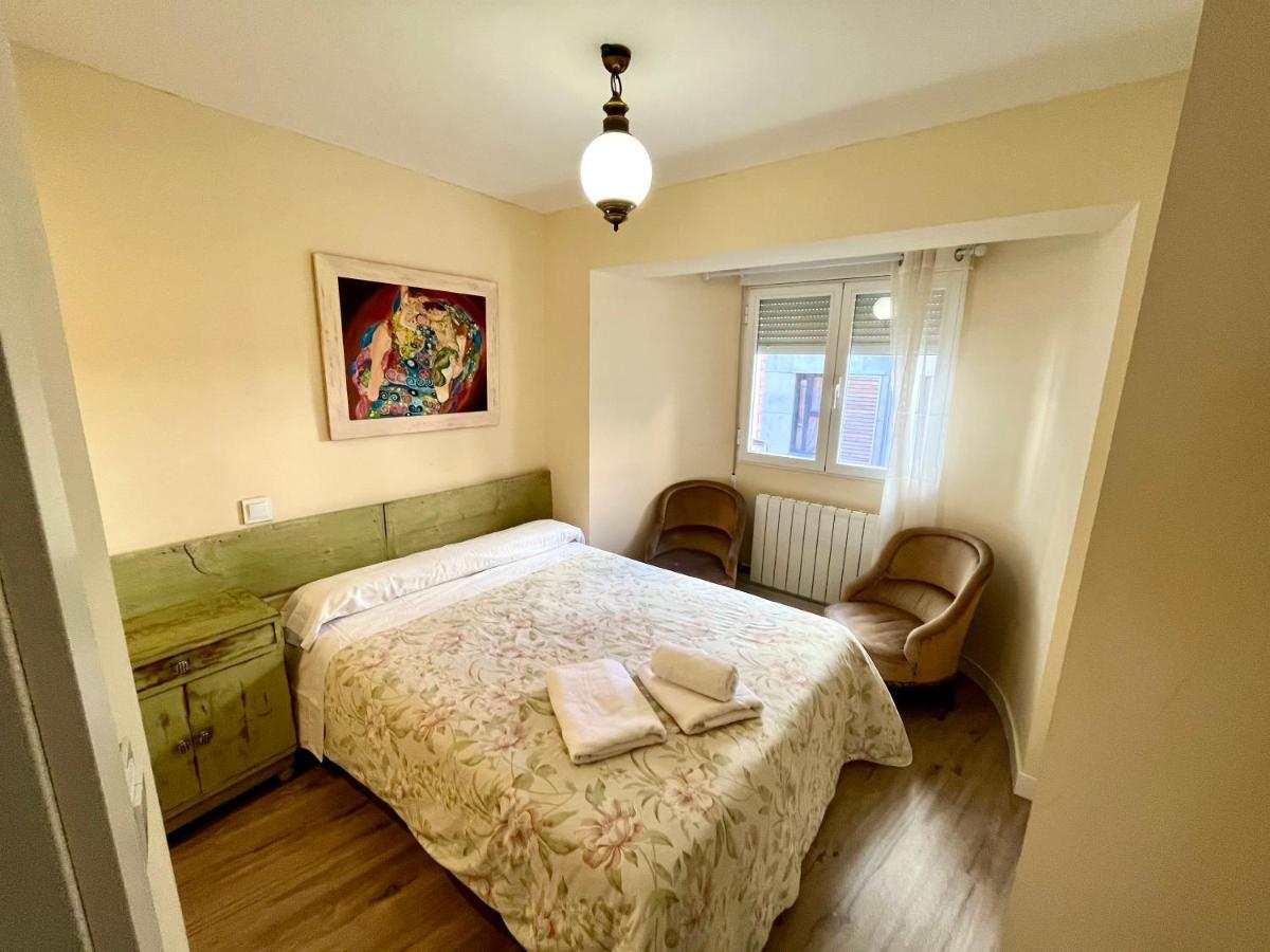 Atuaire Home Vivienda En Perfecta Ubicacion Al Lado De La Catedral De Burgo Exteriör bild