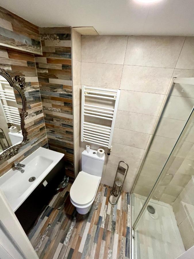 Atuaire Home Vivienda En Perfecta Ubicacion Al Lado De La Catedral De Burgo Exteriör bild